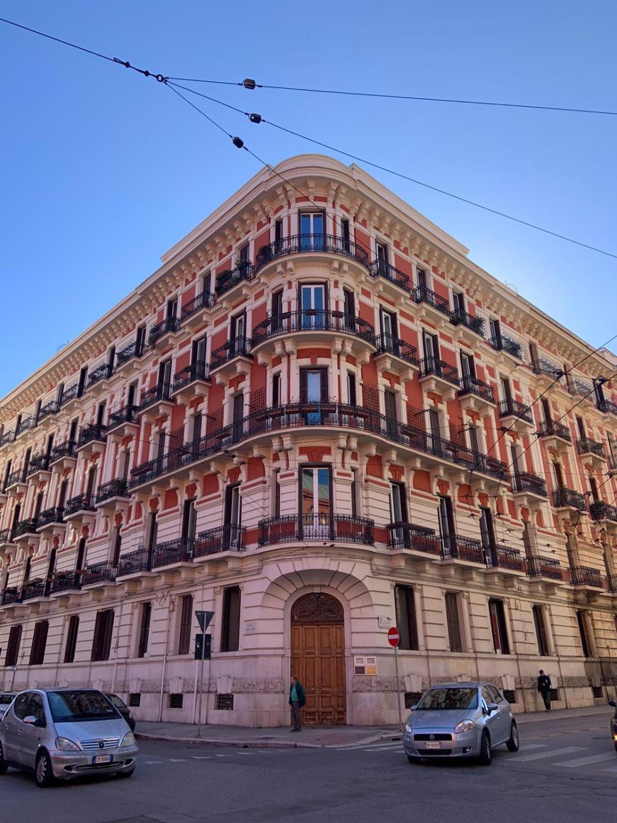 Bari Downtown Luxury Apartment Exterior foto